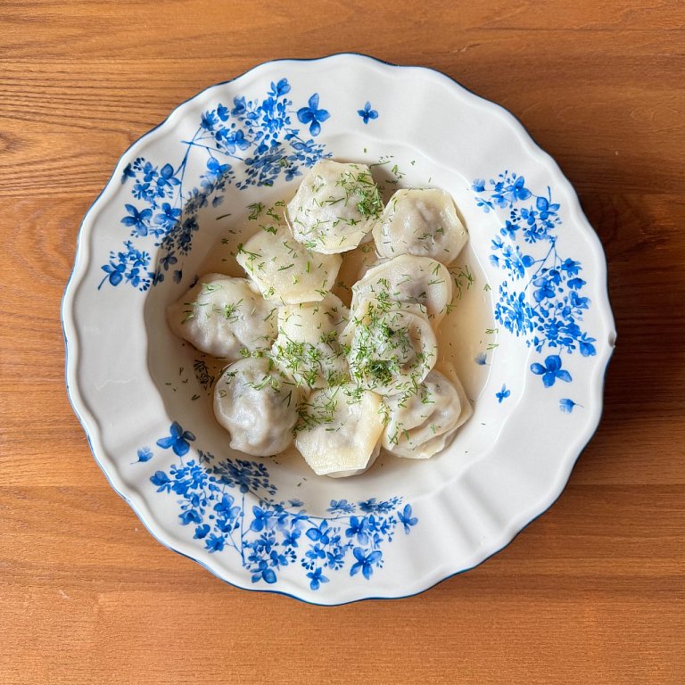 Б Пельмени мясные с майонезом